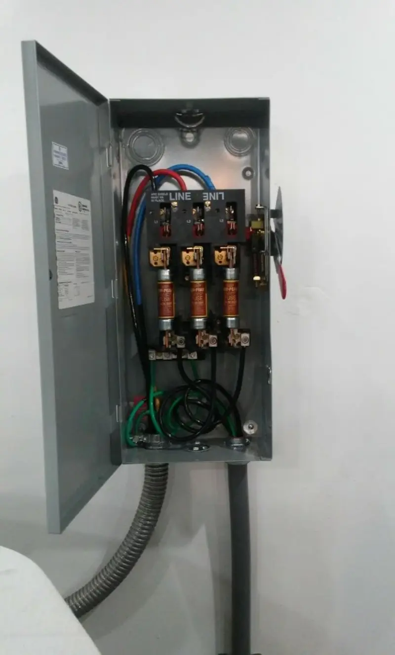 Three-phase disconnect switch installed for Electrical Wiring & Rewiring in Palm River-Clair Mel